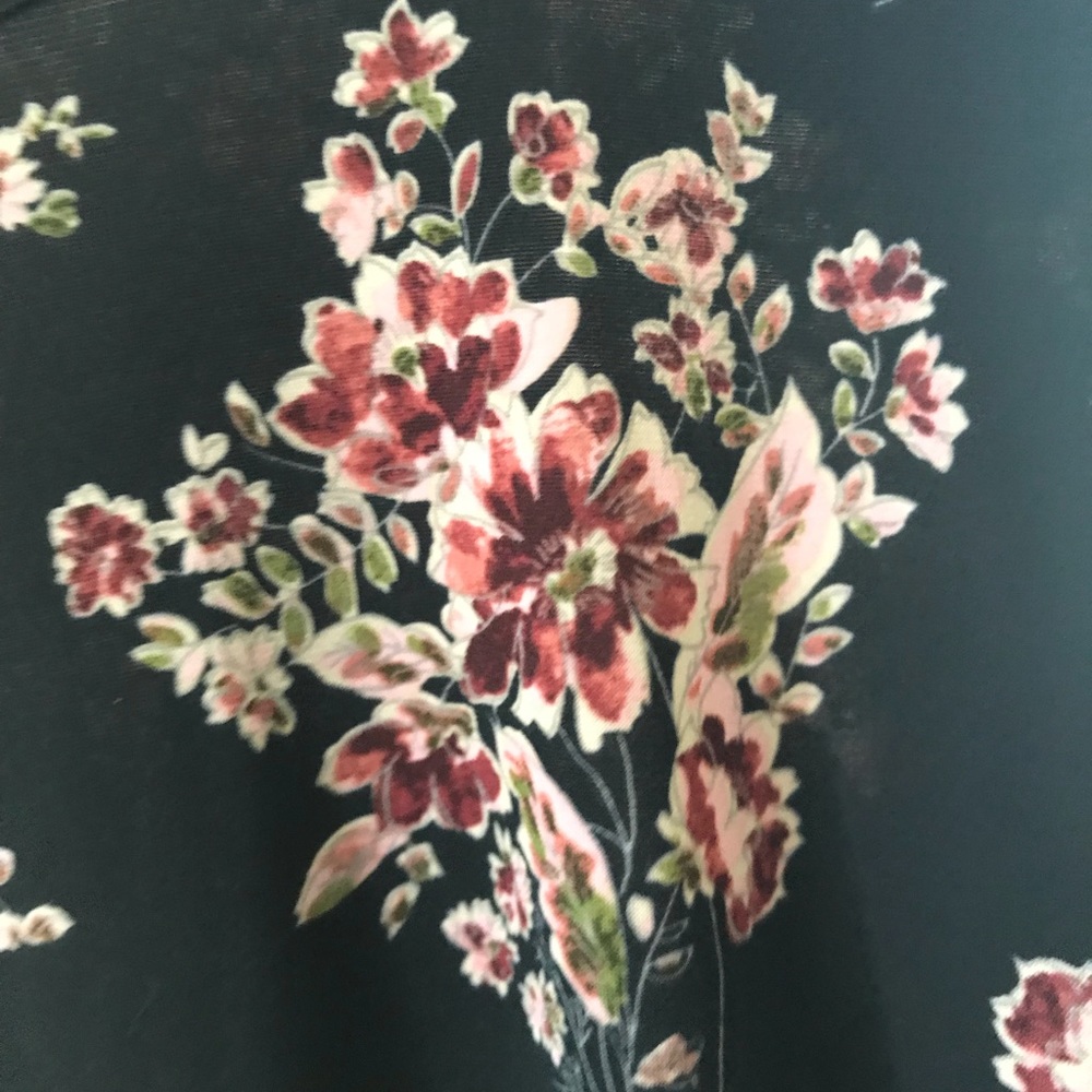 Lularoe! Classic T with side ties!